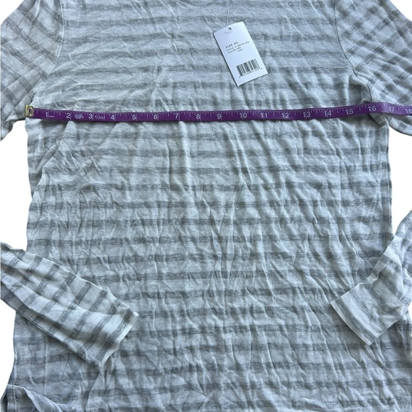 VINCE Gray & White Striped Long Sleeve Shirt NWT Lightweight Size XS - Picture 6 of 8
